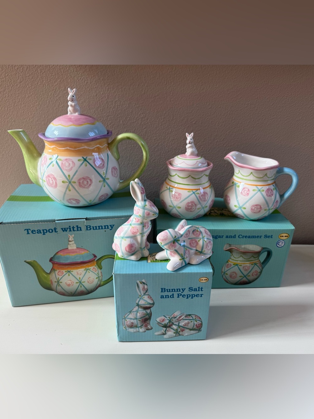 Pastel Bunny rosette Ceramic Salt and Pepper Set, teapot, cream and sugar in box